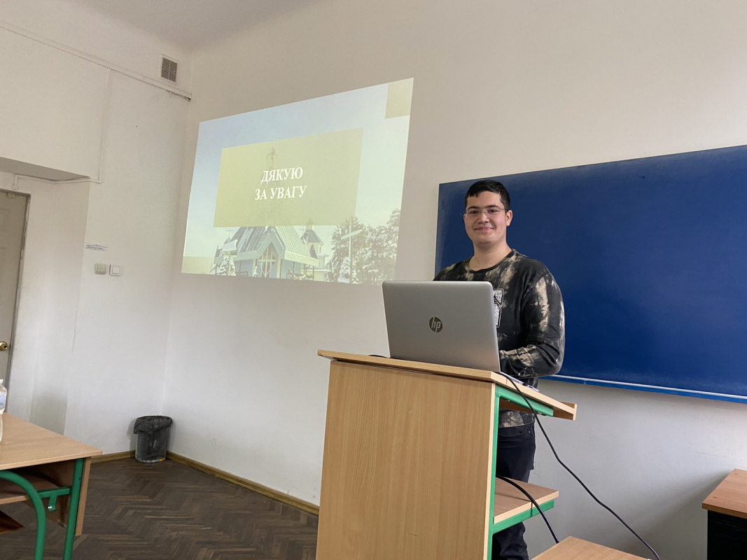 Фото із захисту робіт