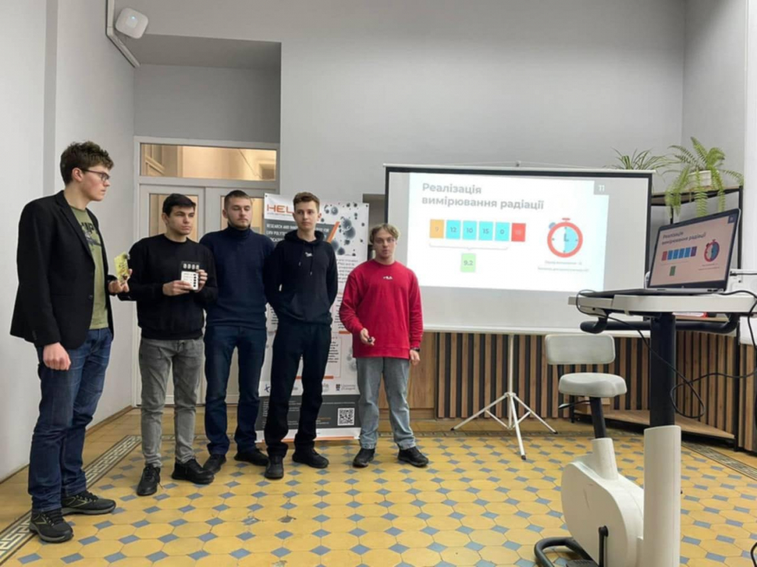 Фото із захисту робіт