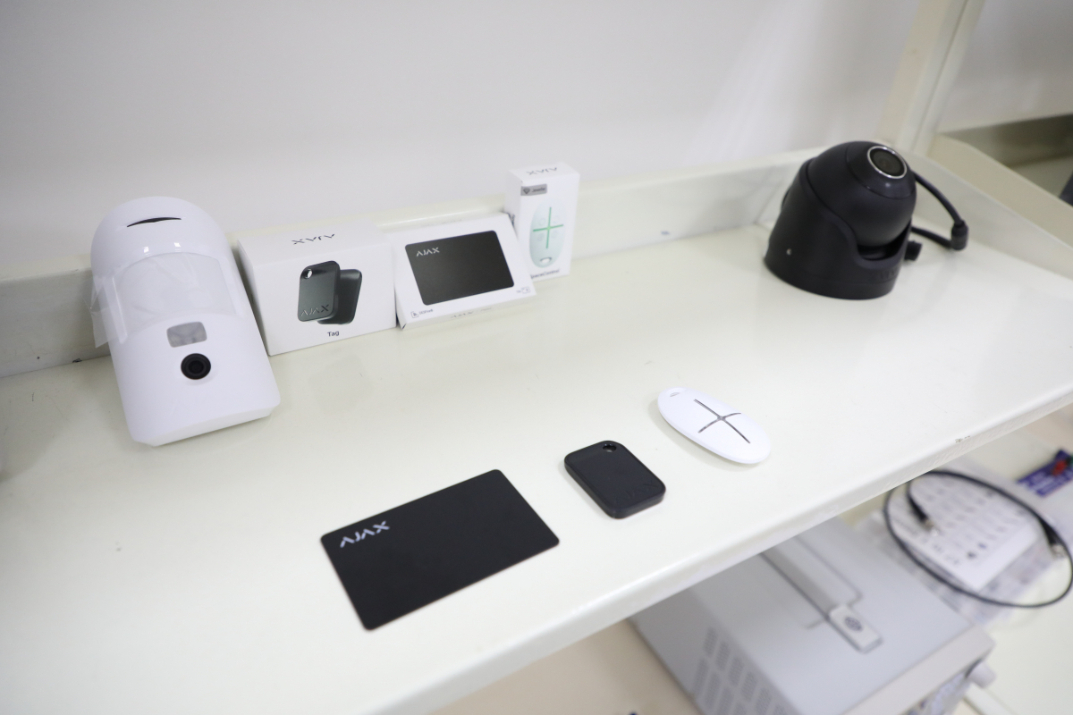 Фото з відкриття лабораторії