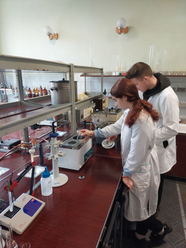 Сучасне обладнання від благодійників