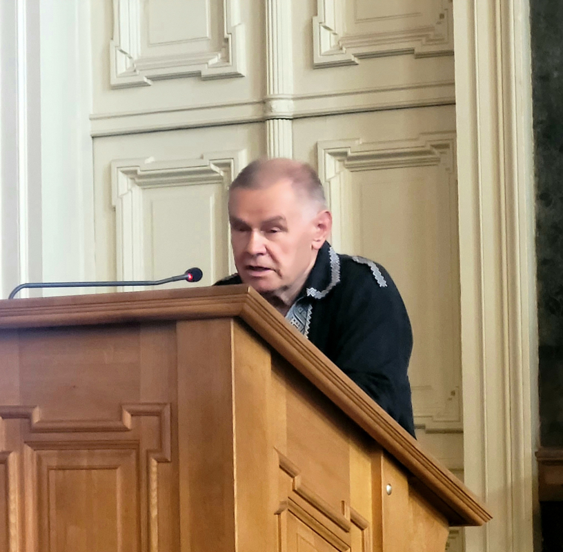 Фото із вручення дипломів