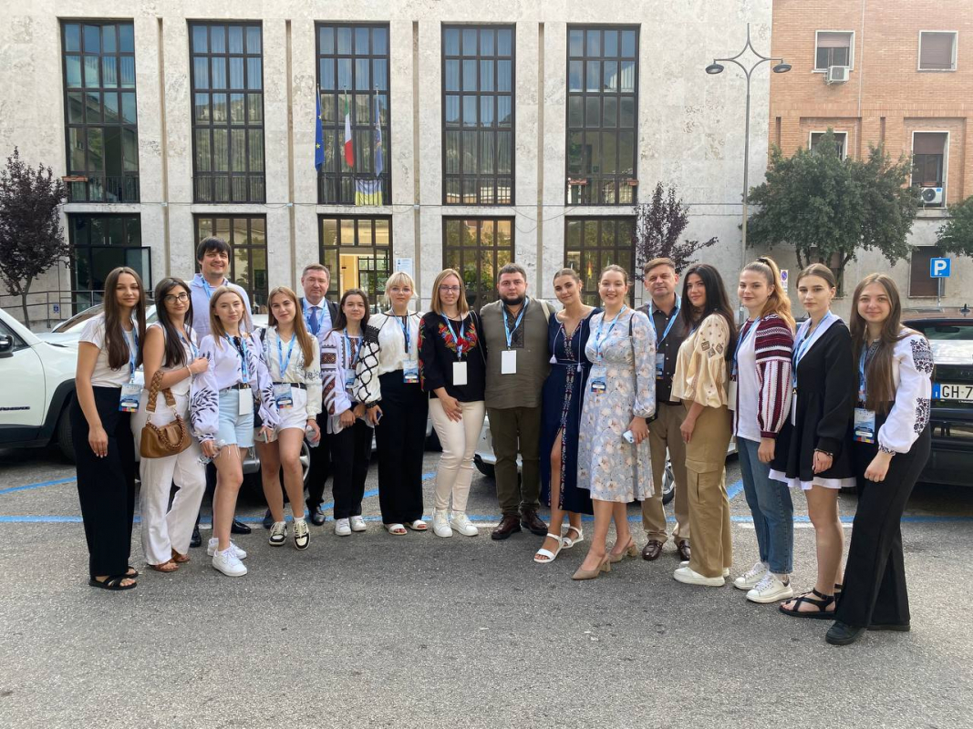 Фото з конференції