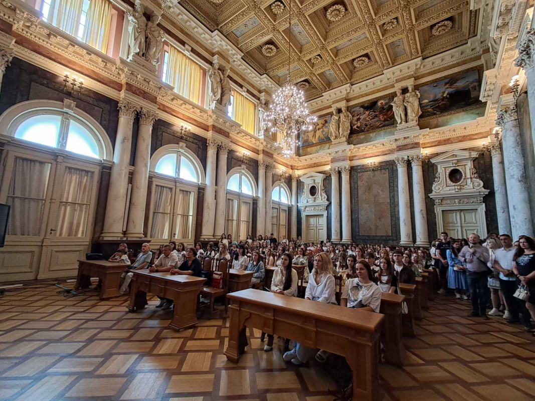 Фото з урочистої посвяти