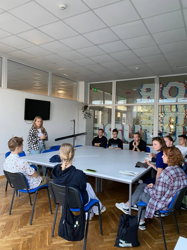 Жанна-Марія Анур’єва з колегами