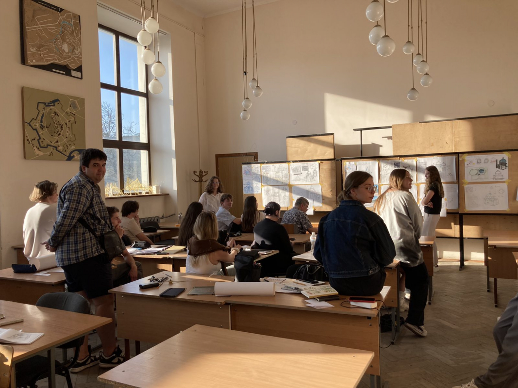 Фото із захисту