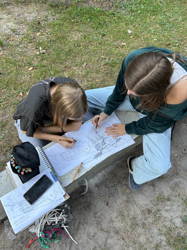 Фото з роботи над проєктом