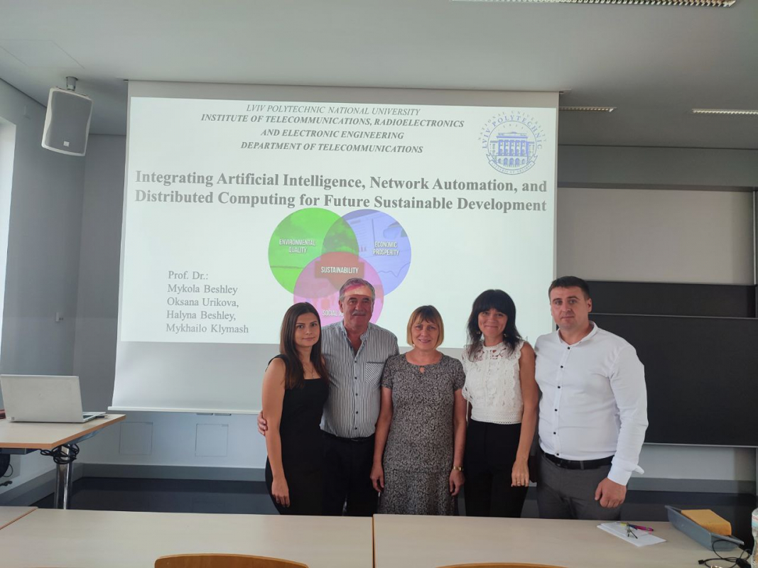 Фото із заходу в Німеччині