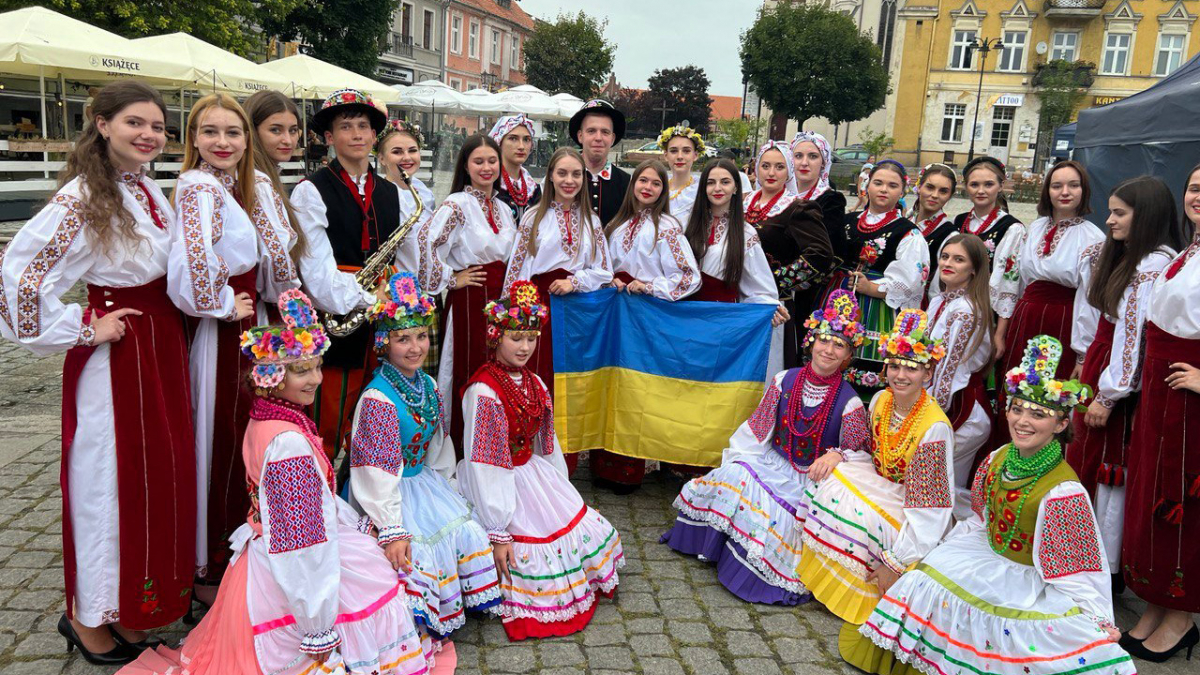 Колектив Народного дому «Просвіта»