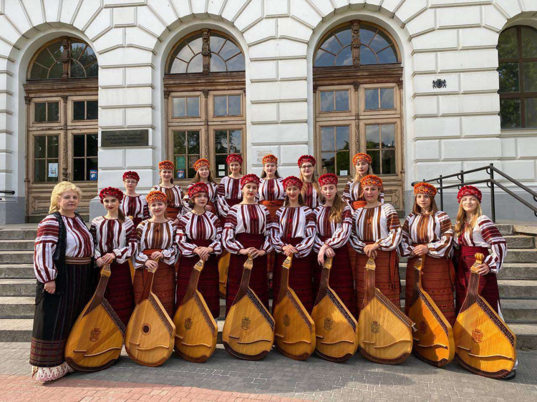 Колектив Народного дому «Просвіта»