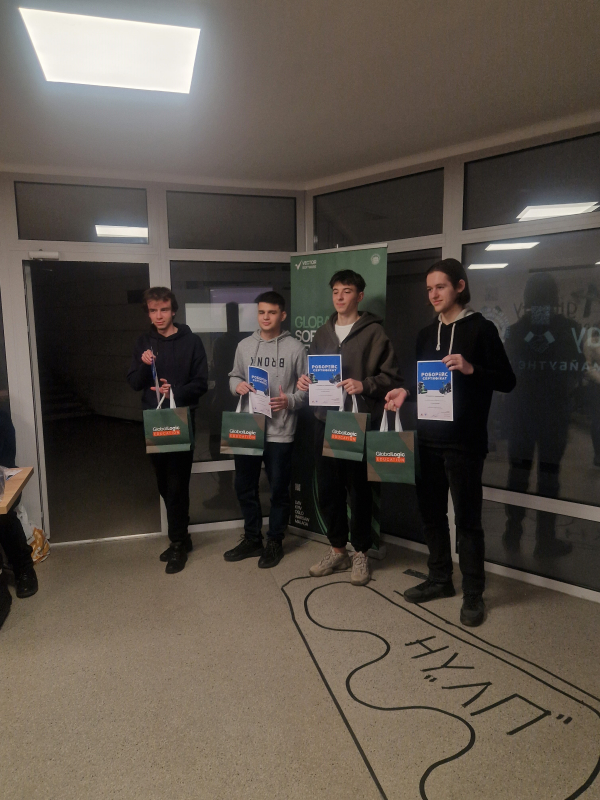 Фото з хакатону