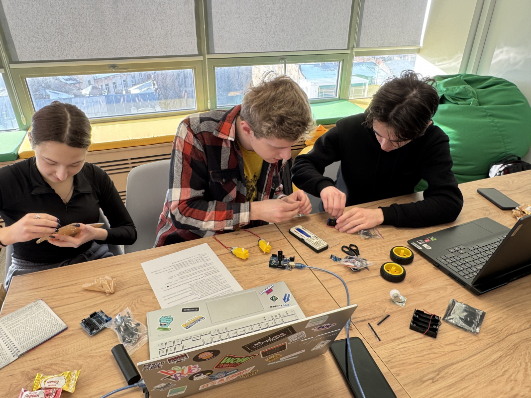 Фото з хакатону