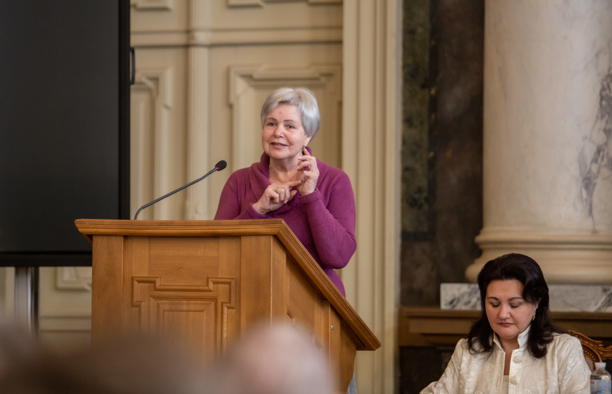 Фото із вручення дипломів