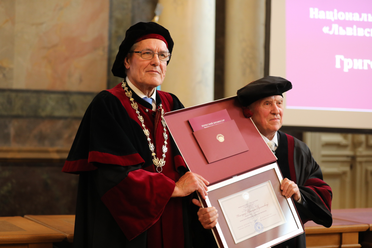 Фото із засідання Вченої ради