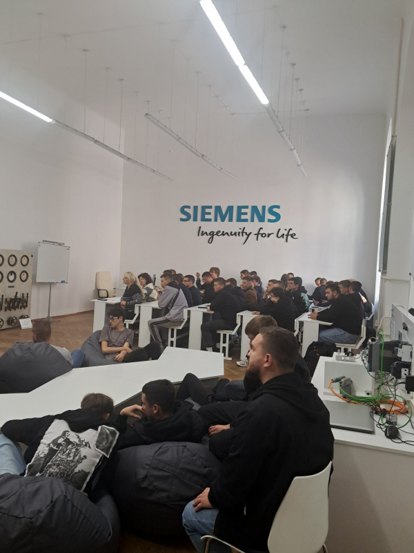 Фото з відвідин Львівської політехніки