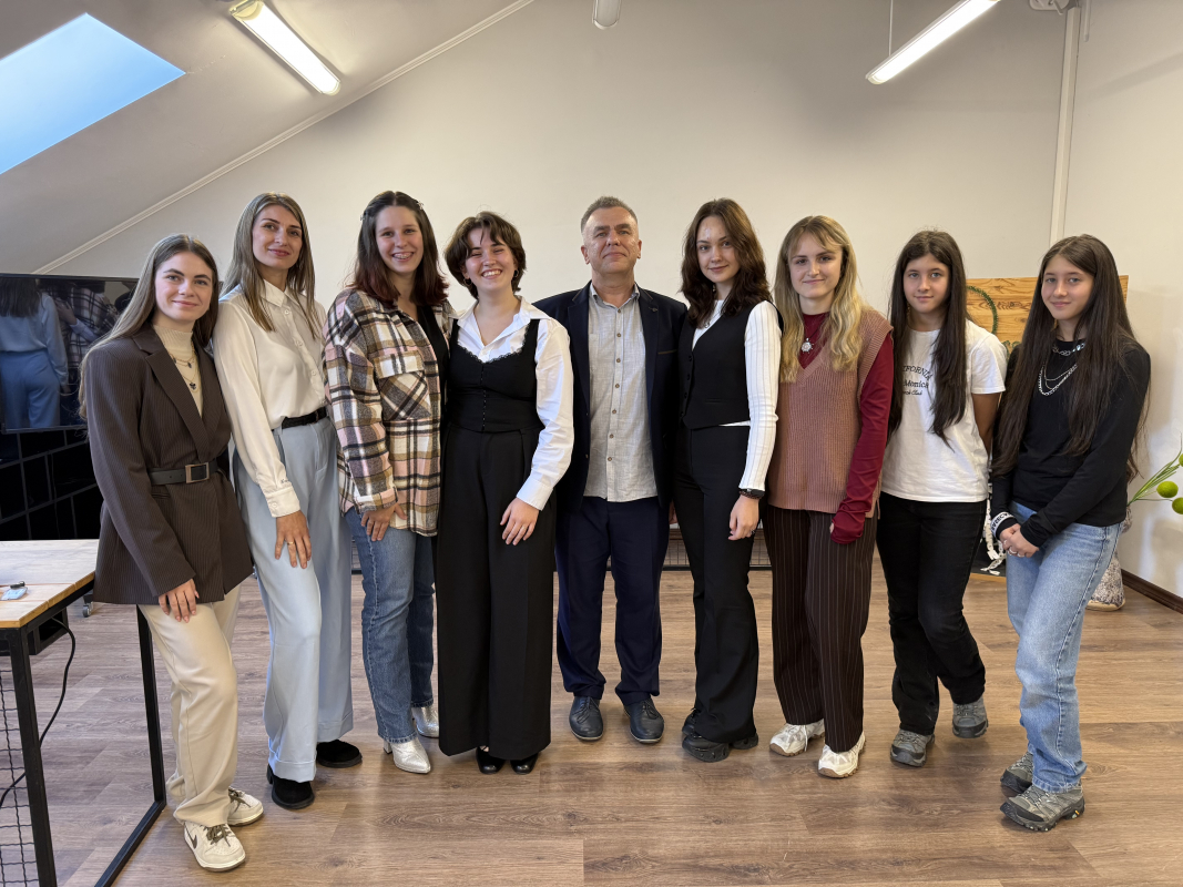 Фото з фіналу конкурсу