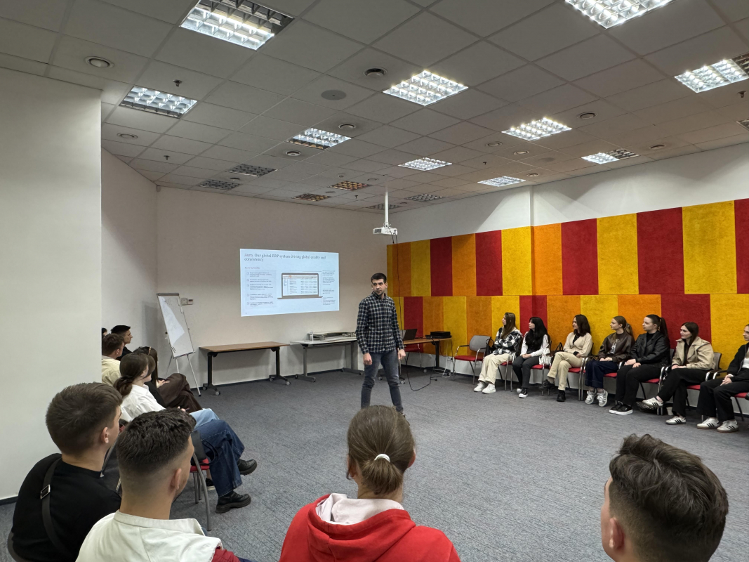 Фото із засідання гуртка