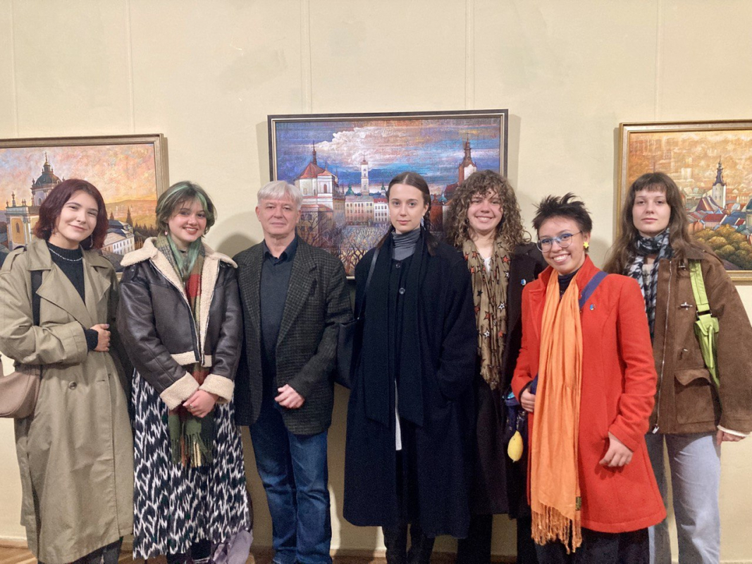 Фото з виставки