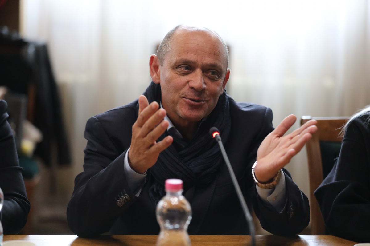 Фото із симпозіуму