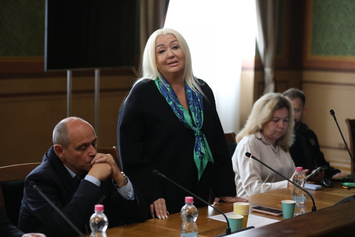 Фото із симпозіуму