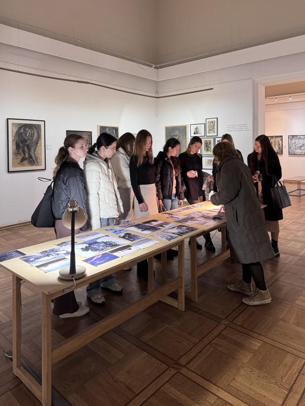 Фото з виставки