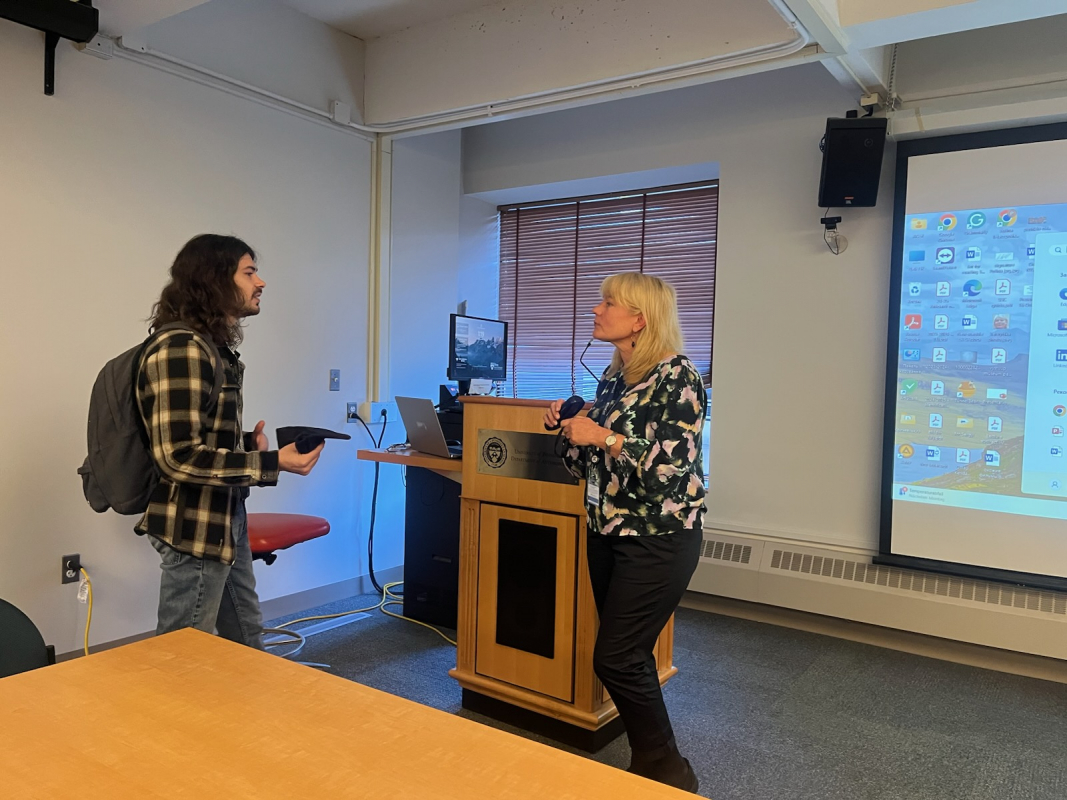 Фото з лекції