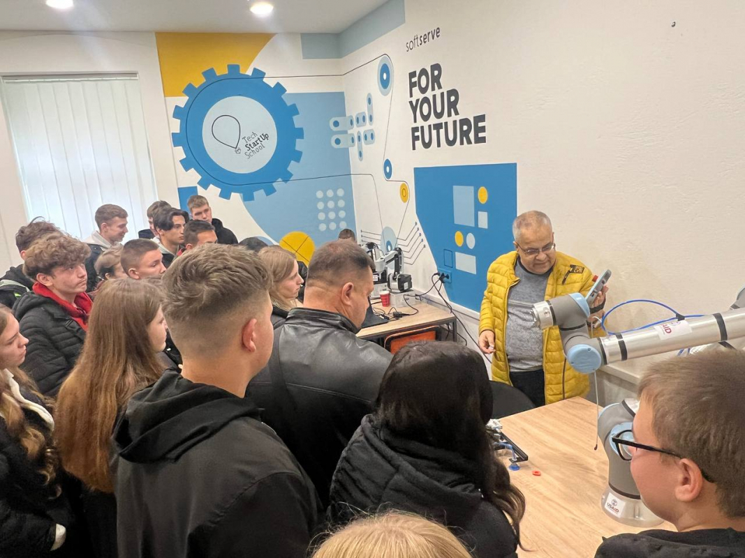 Фото із заходу в Tech StartUp School