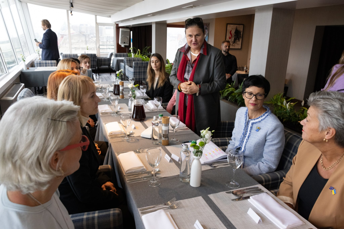 Фото із зустрічі