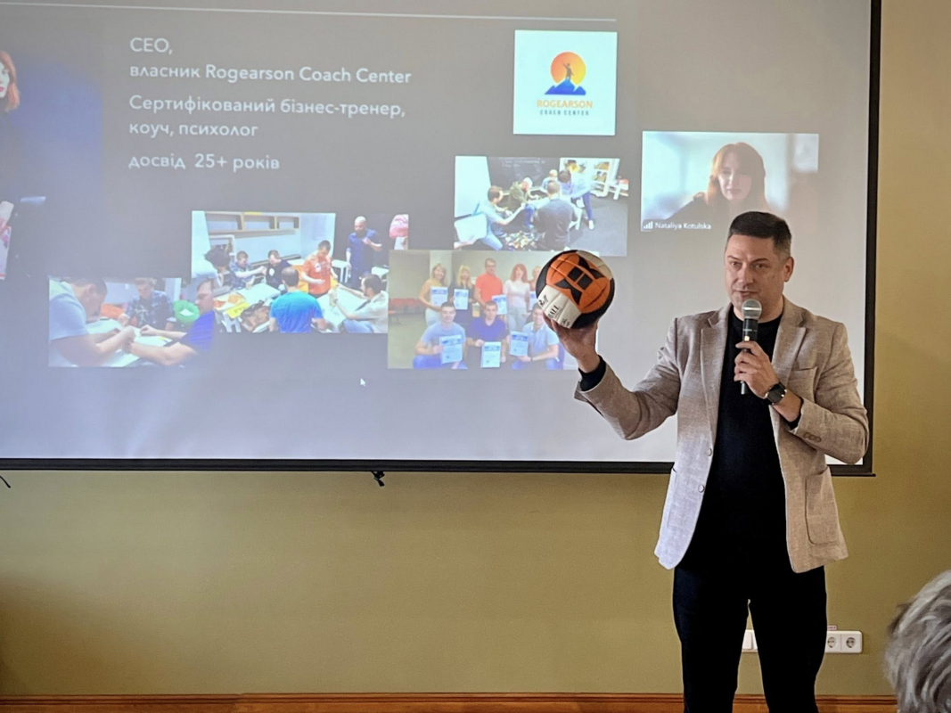 Фото із заходу проєкту