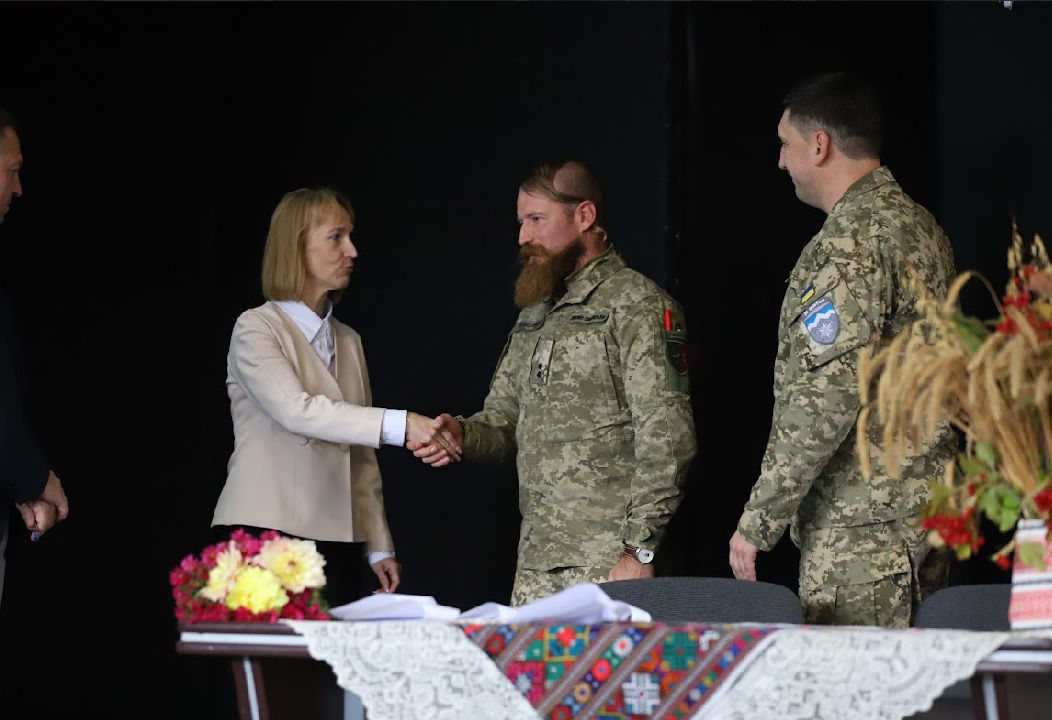 Фото з урочистої академії