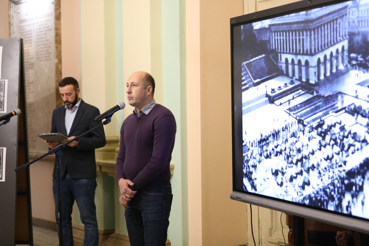 Фото з відкриття виставки