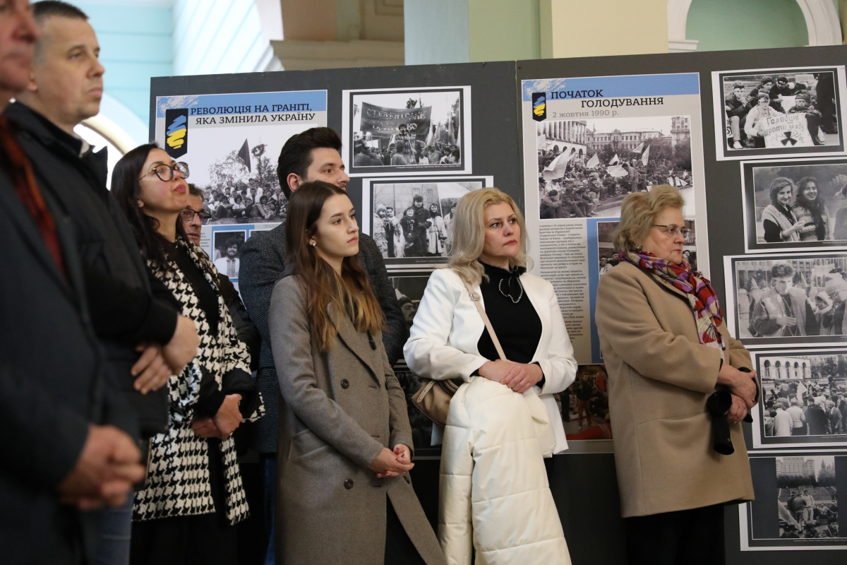 Фото з відкриття виставки