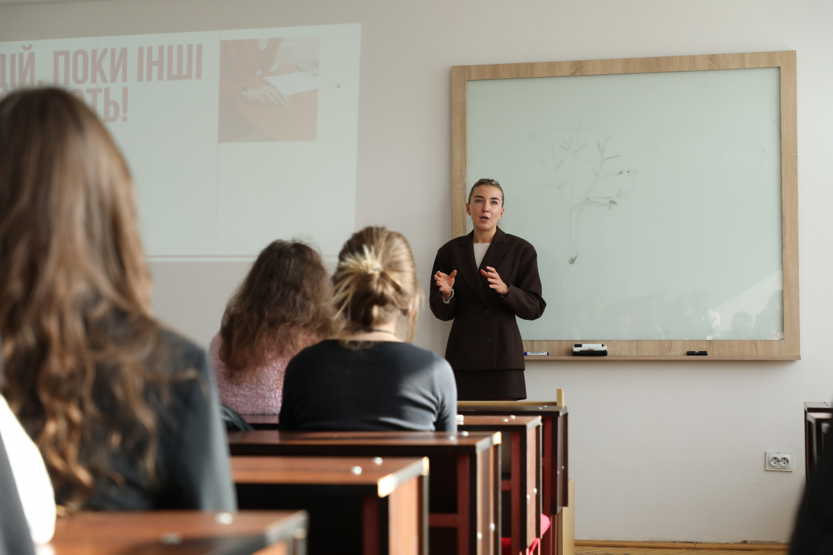 Фото із зустрічі у Львівській політехніці