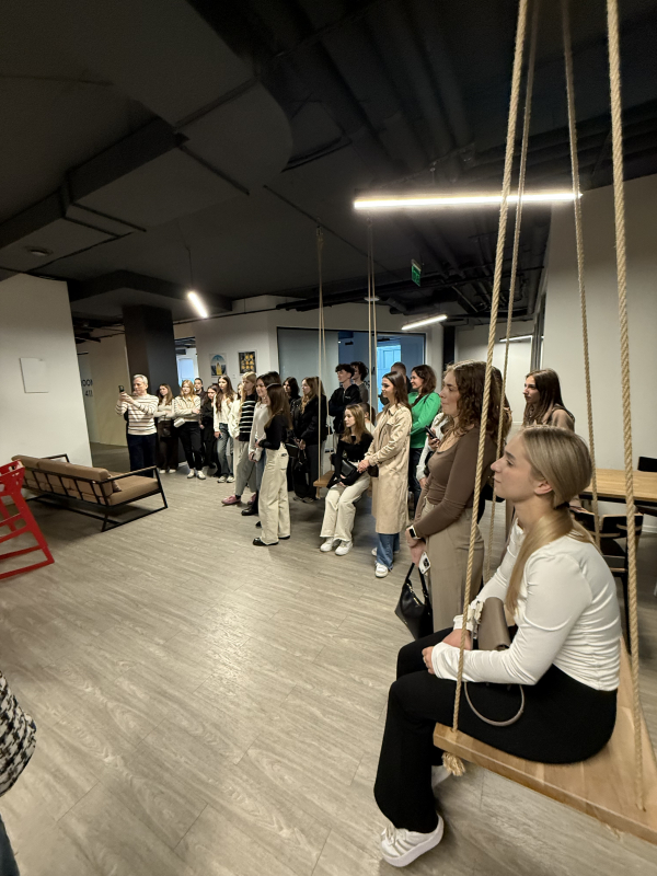 Фото з відвідин компанії