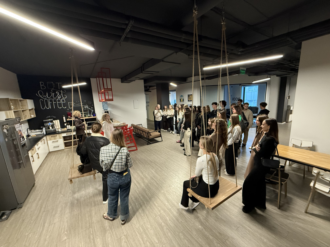 Фото з відвідин компанії