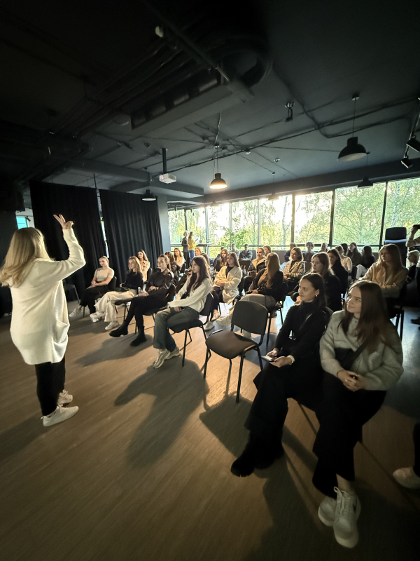Фото з відвідин компанії