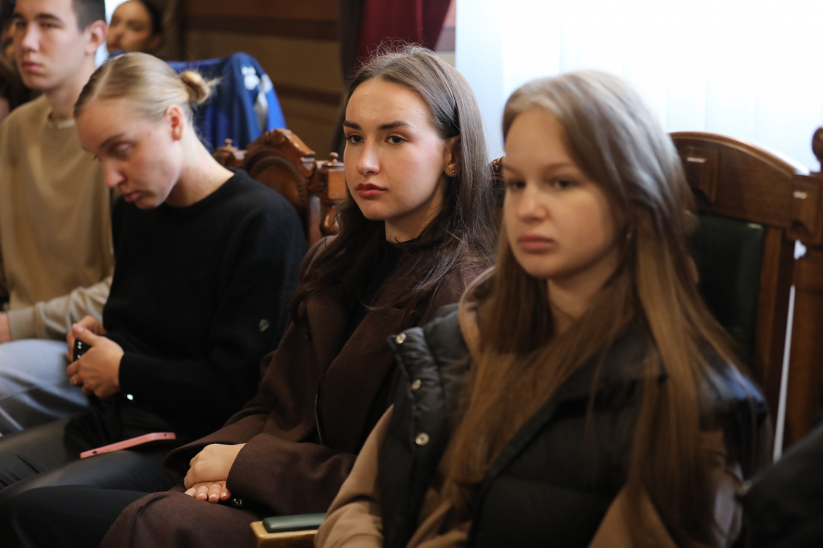 Фото з лекції