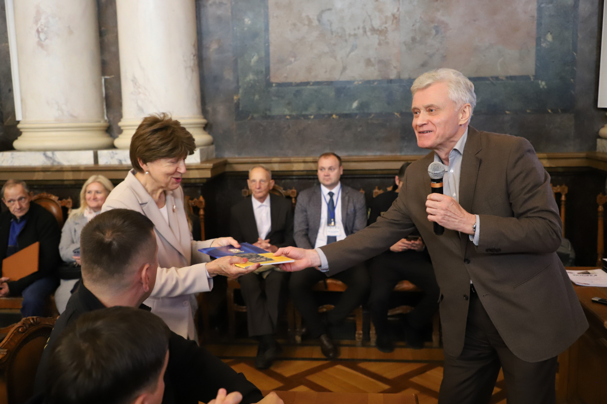 Фото з урочистостей у Львівській політехніці