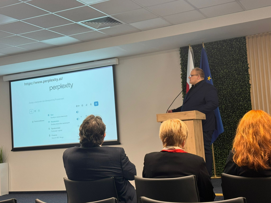 Фото з конгресу в Польщі