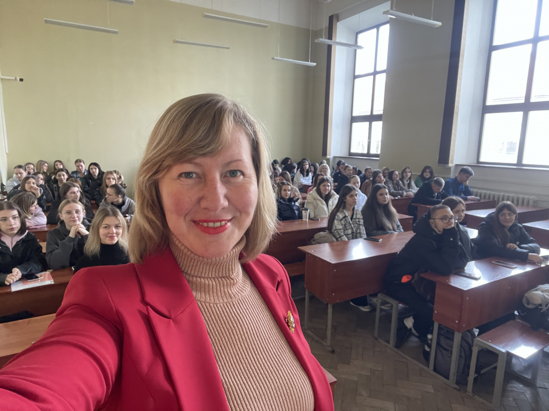 Фото із зустрічі на кафедрі туризму