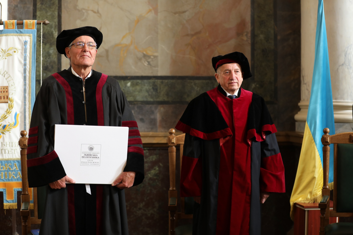 Фото з урочистостей у Львівській політехніці