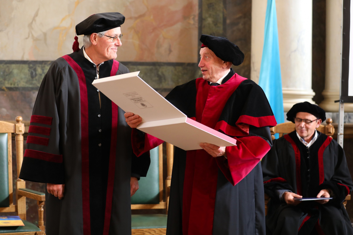 Фото з урочистостей у Львівській політехніці