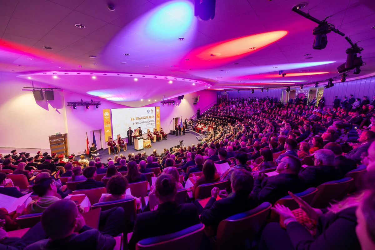 Фото з урочистостей у Польщі