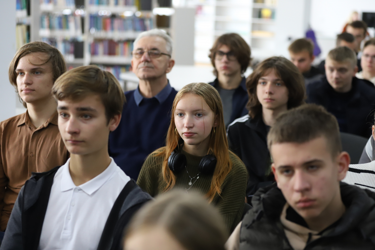 Фото з відкриття курсу