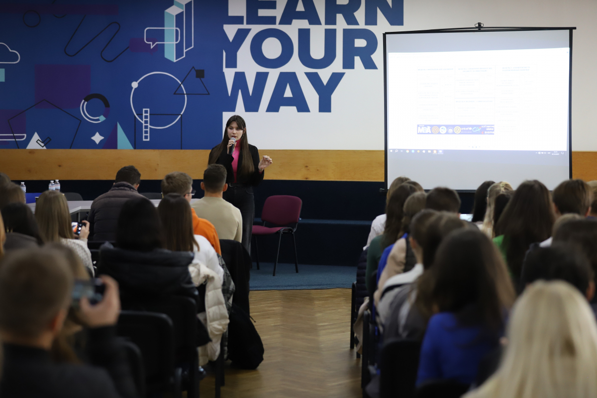 Фото з відкриття курсу