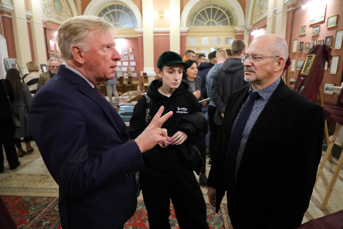 Фото з виставки у Львівській політехніці