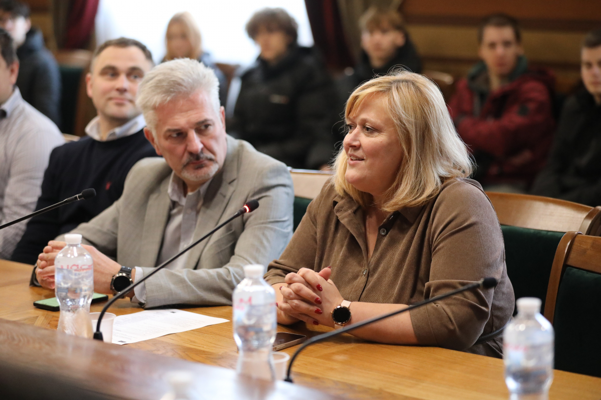 Фото із презентації проєкту