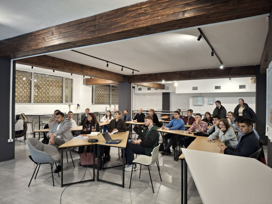 Фото із зустрічі у Львівській політехніці