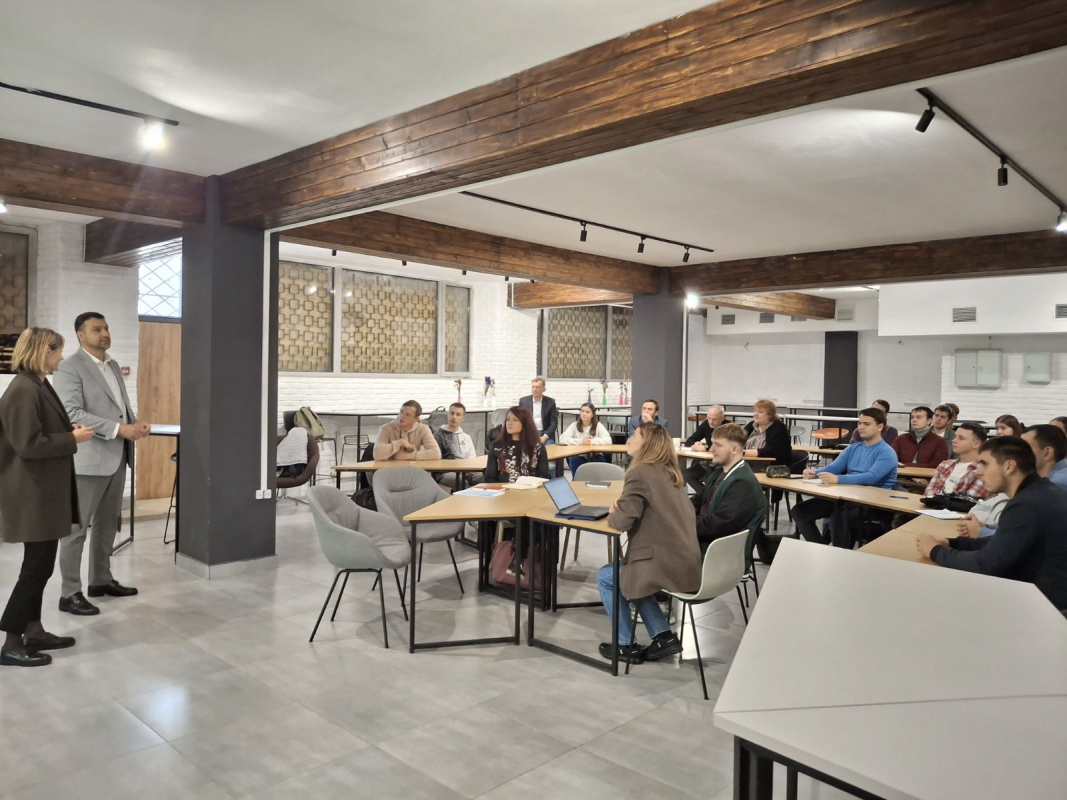 Фото із зустрічі у Львівській політехніці