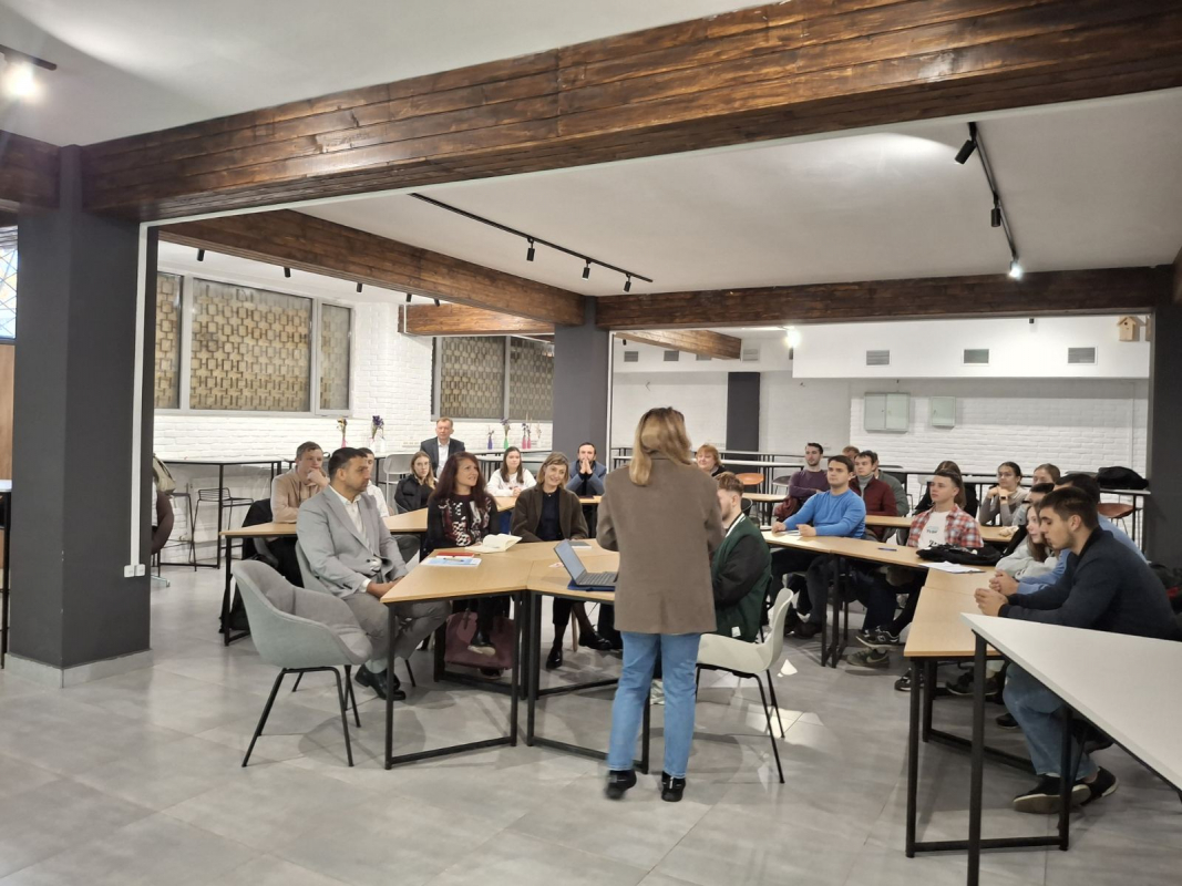 Фото із зустрічі у Львівській політехніці