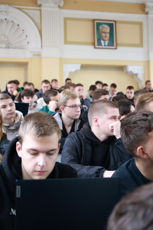 Фото із зустрічі у Львівській політехніці